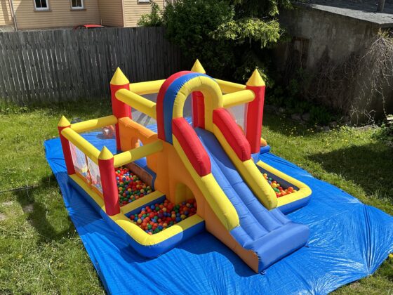 Photo of listed item