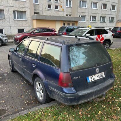 Photo of listed item